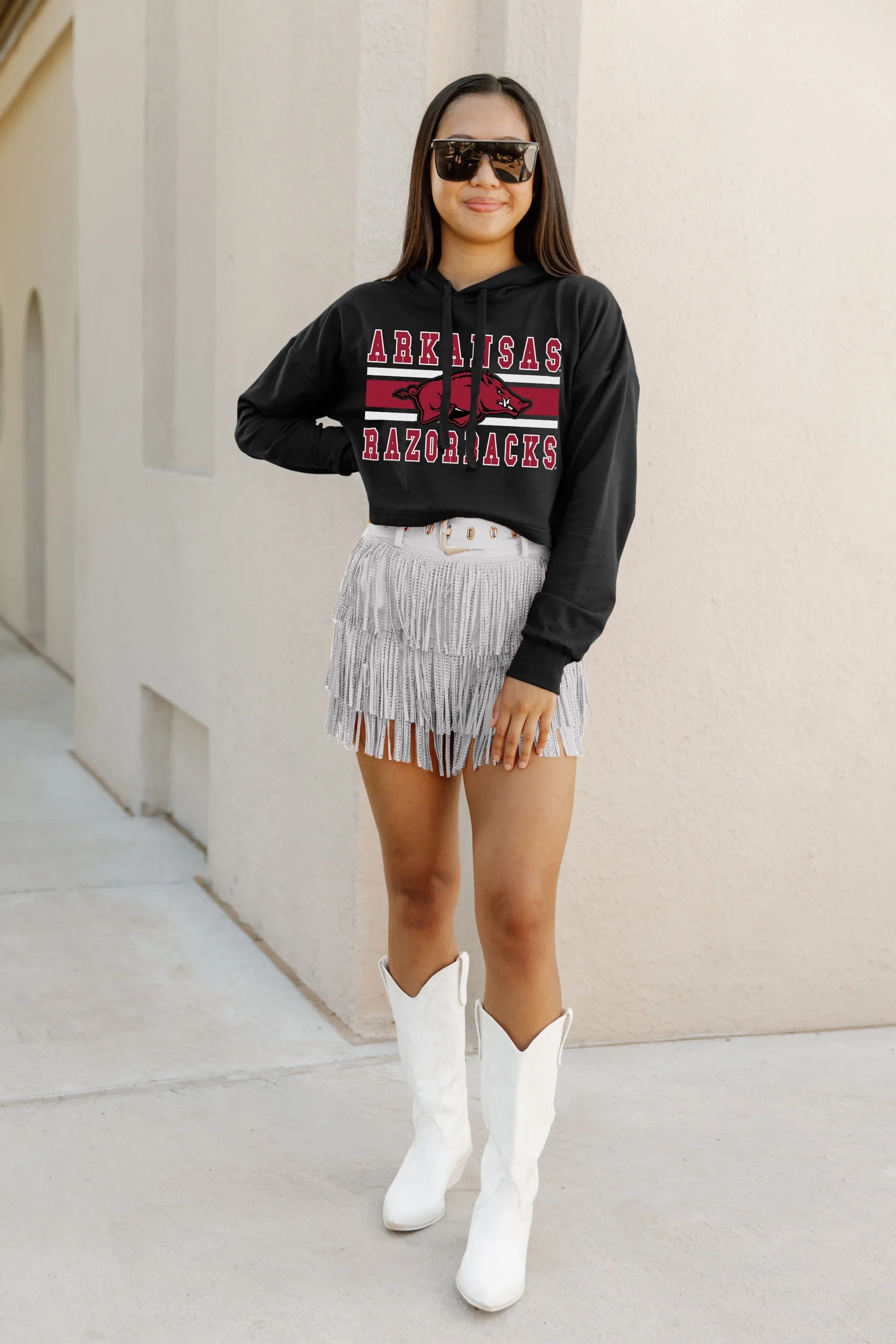 ARKANSAS RAZORBACKS WAITING GAME RAW HEM CROPPED FLEECE HOODIE BY MADI PREWETT TROUTT
