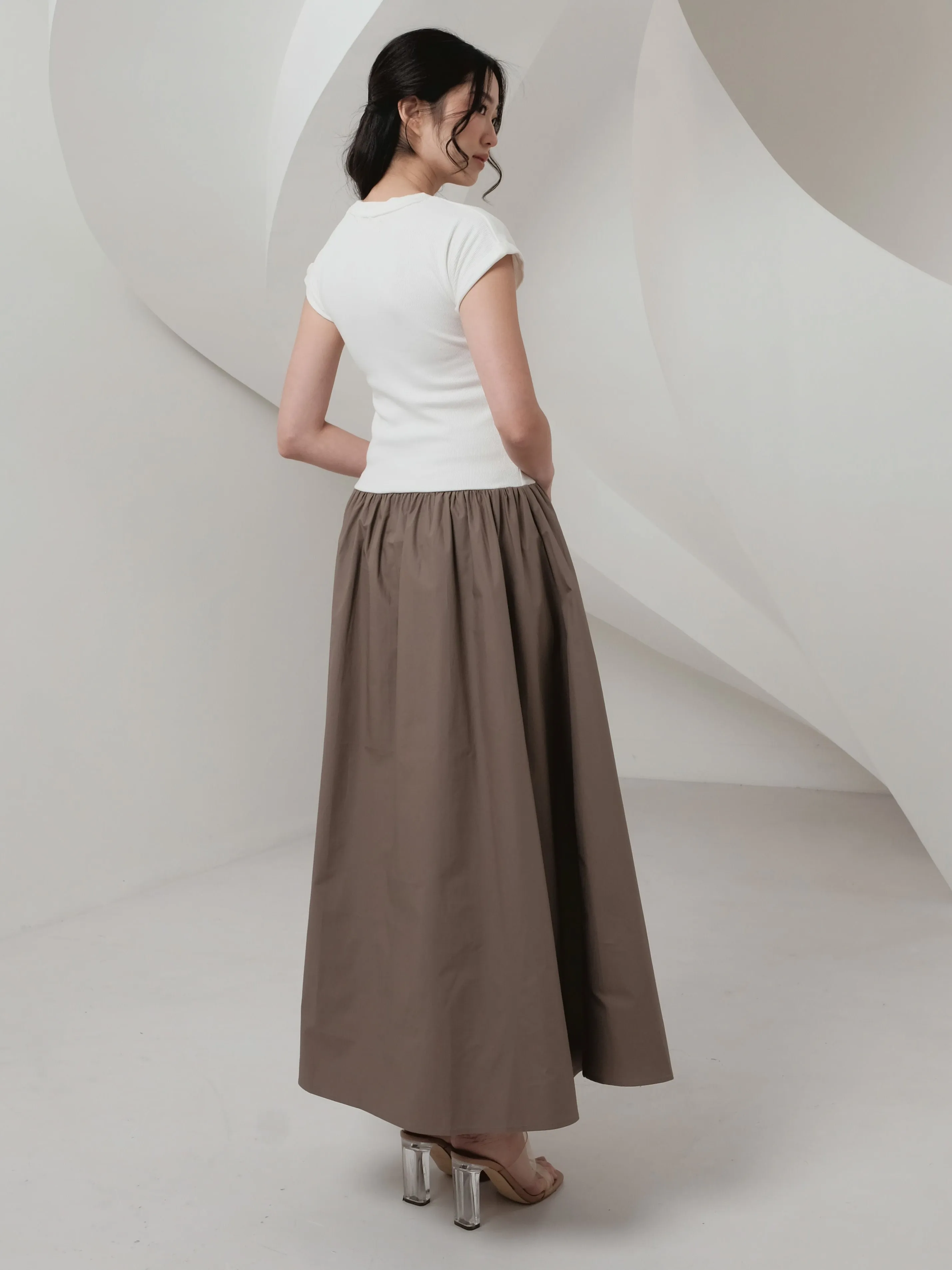 Beau Contrast Maxi Dress In White Choco