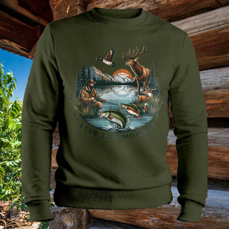 LIVE THE MOMENT For Hunting | Men's Fall Sweatshirt